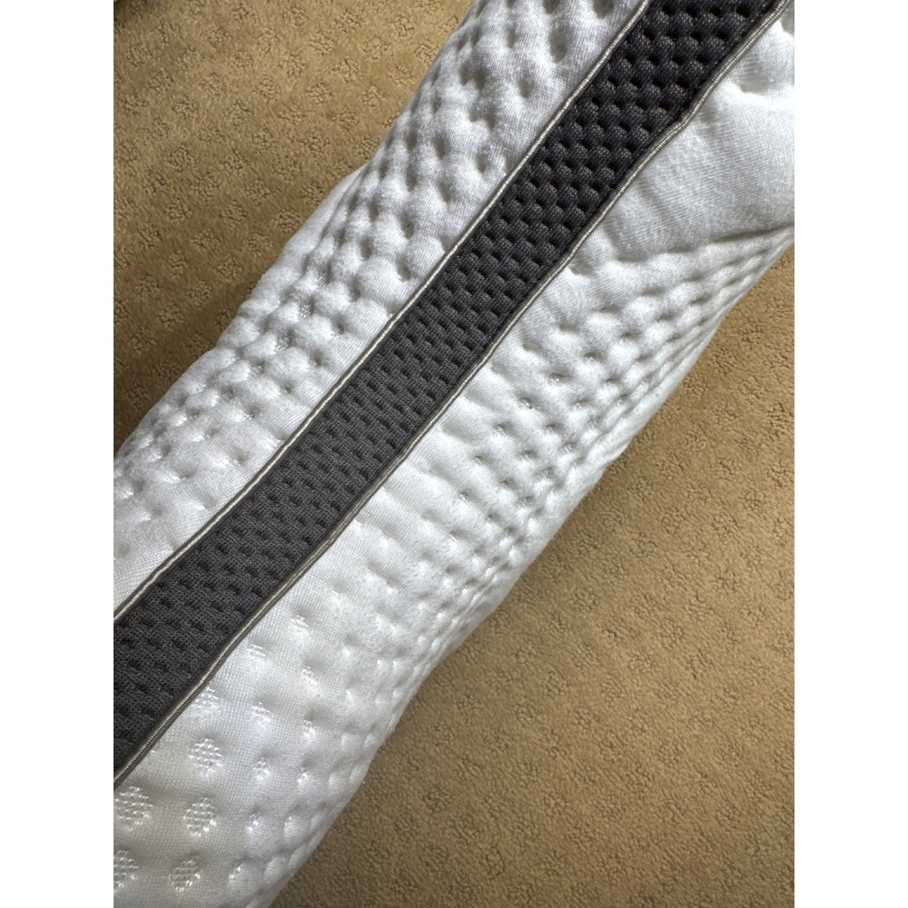 Sleep Number Curved ResponseFit™ Pillow - Picture 4 of 6